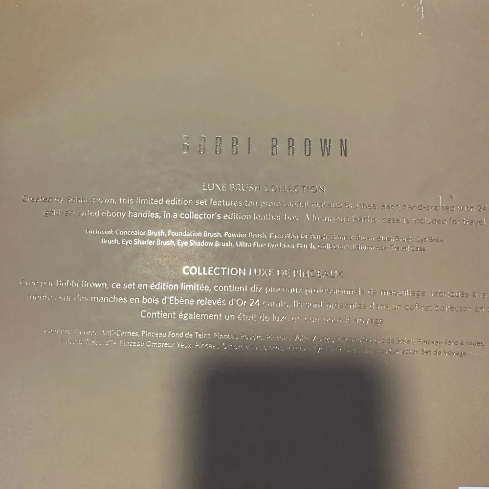 Bobbi Brown Luxe Brush Collection – Limited Edition – 24K Gold Accents